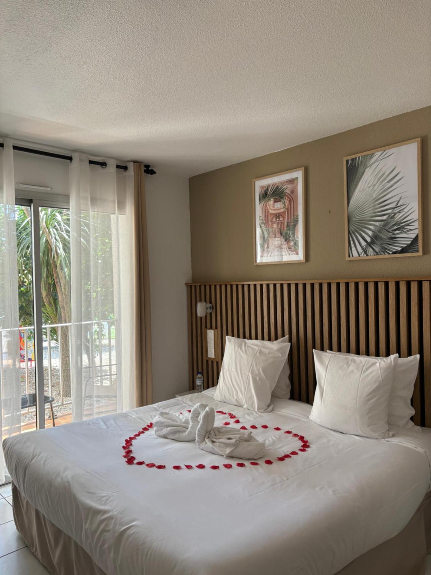 Acapella Hotel Argeles-sur-Mer Bagian luar foto